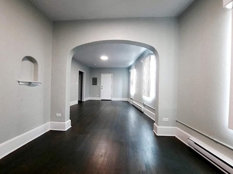 Floor plan for 1 bed, 1 bath, 775 sqft